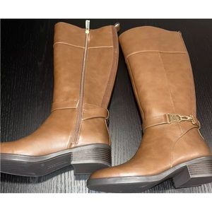 Tommy Hilfiger Women's Felvia Knee High Boot  (size 7.5)